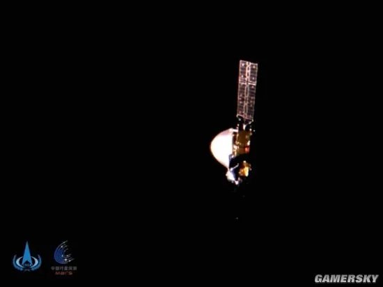 天问一号首次深空自拍:五星红旗光彩夺目