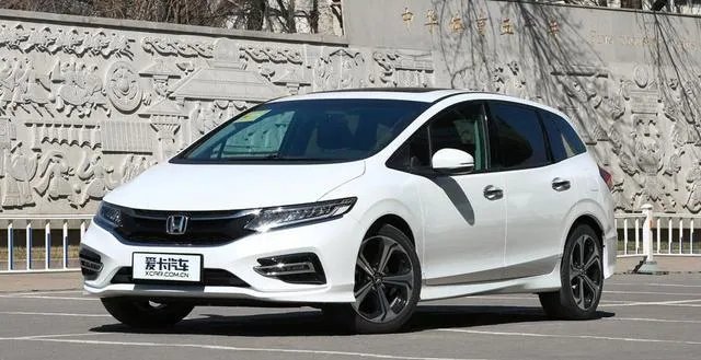 杰德和途安选哪个好？