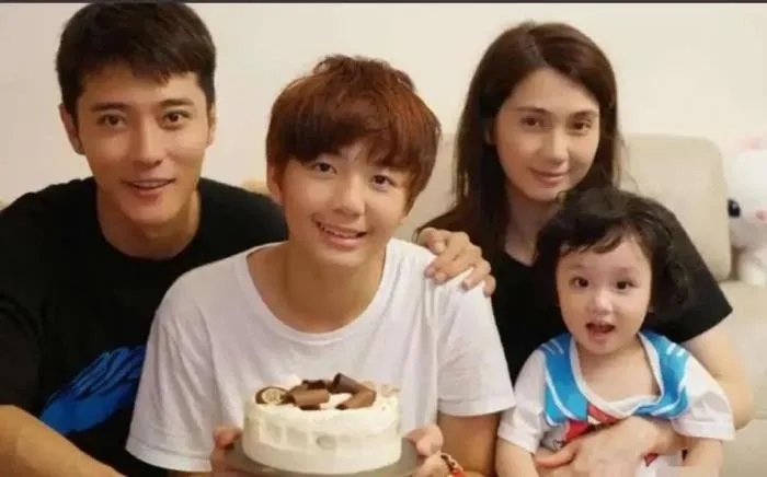 洪欣张丹峰婚变最新消息 现在的婚姻是什么情况