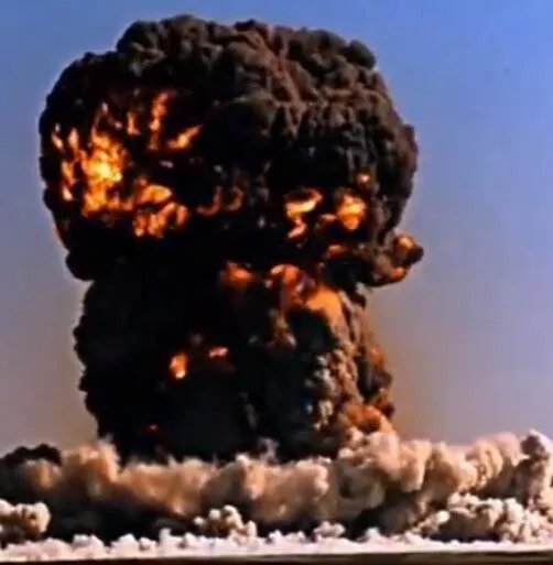 我国第一颗原子弹叫什么名字  我国发射的首颗原子弹名称与时间