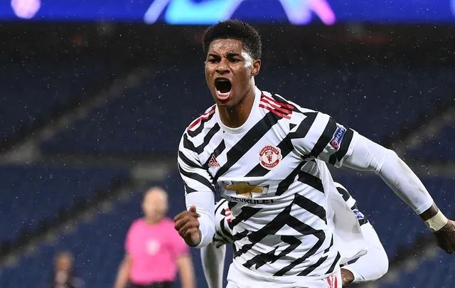 曼联之所以能战胜巴黎,你认为谁的功劳最大?