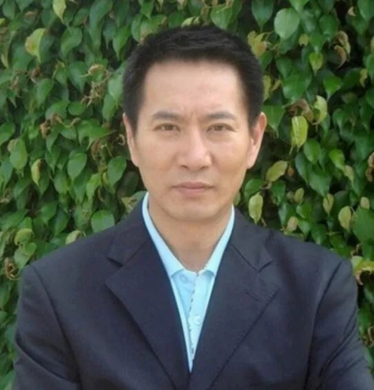 网曝姚刚老婆照片 这位中国老演员竟大戏不断无暇恋爱