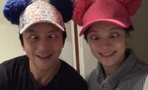 对于邓超调侃从小看杨紫老师的戏长大，你有何看法？