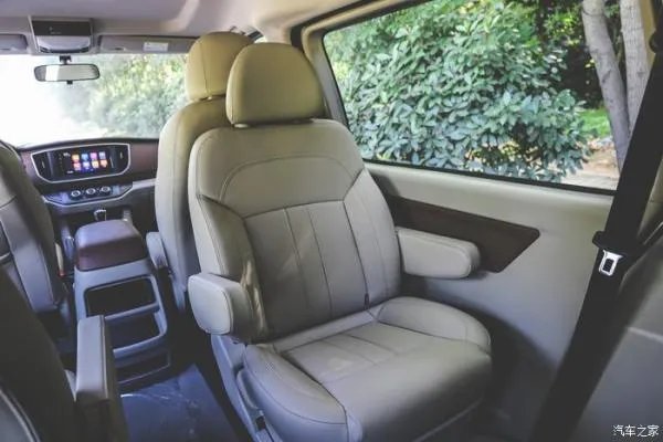 新菱智M5到底好在哪，货运师傅给你说说心里话！