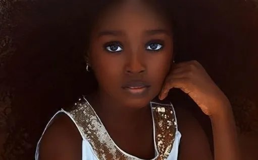 世界上最漂亮的小女孩