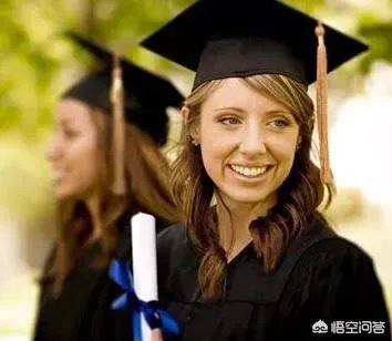 博士学历怕吓着男方,家长只敢说是硕士,这背后的原因是什么?