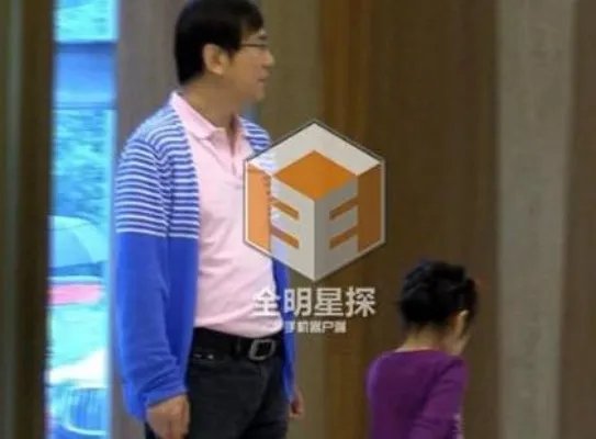 韩雪老公女儿照片：曝光韩雪定居上海疑隐婚（图）