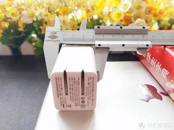 360GaN氮化镓快充充电器测评-功率大、体积小、充电快