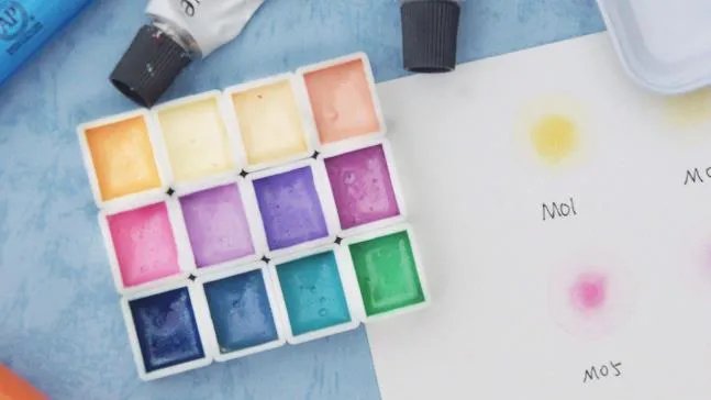 哪些颜色属于暖色系