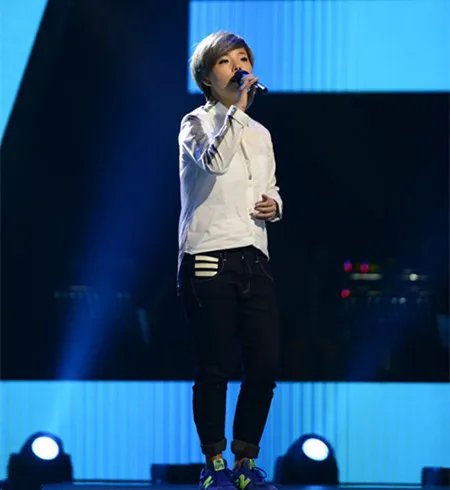 章子怡闺蜜莫艳琳亮相中国好声音 唱平凡之路汪峰转身