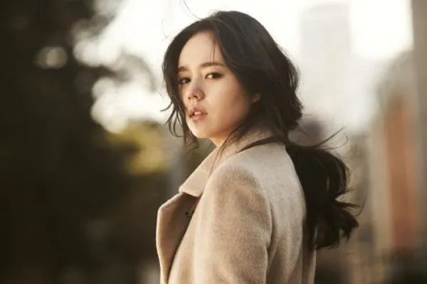 韩佳人整容了吗?