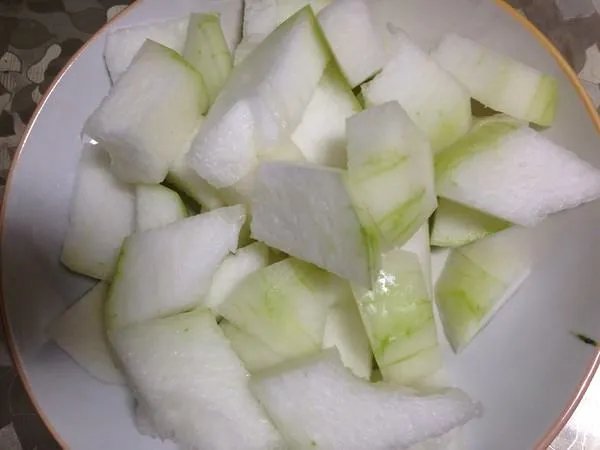 冬瓜炖排骨怎么做