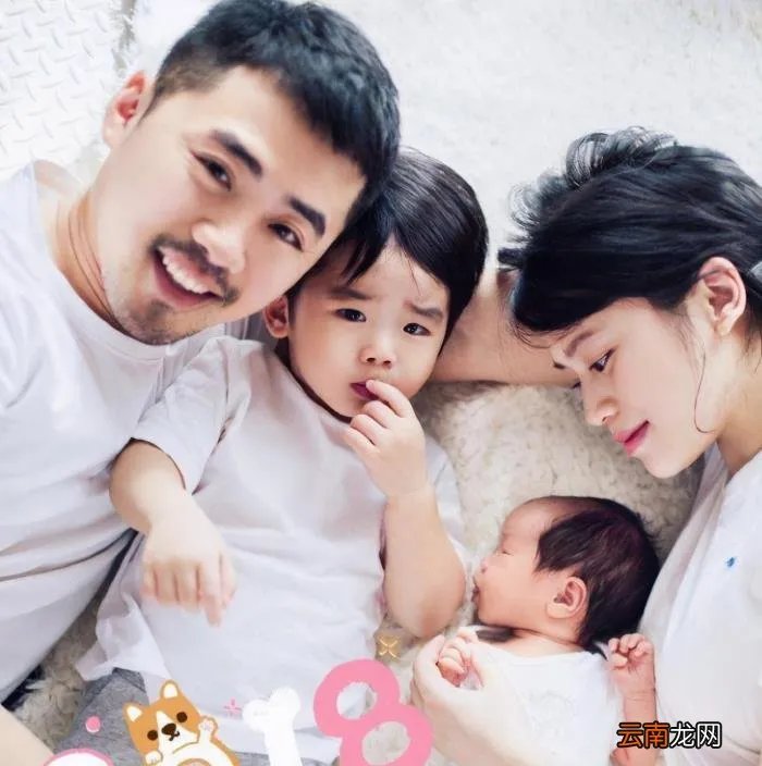 快女黄英晒近照 快女黄英近况