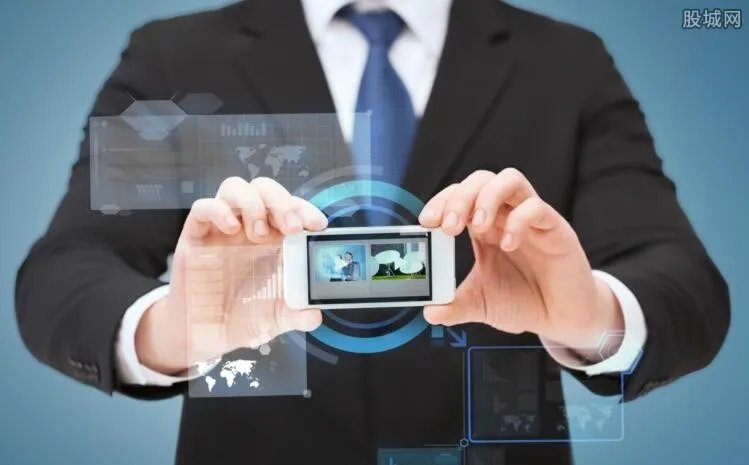 中国网民7.72亿 微信成为现代网民不可缺少的工具