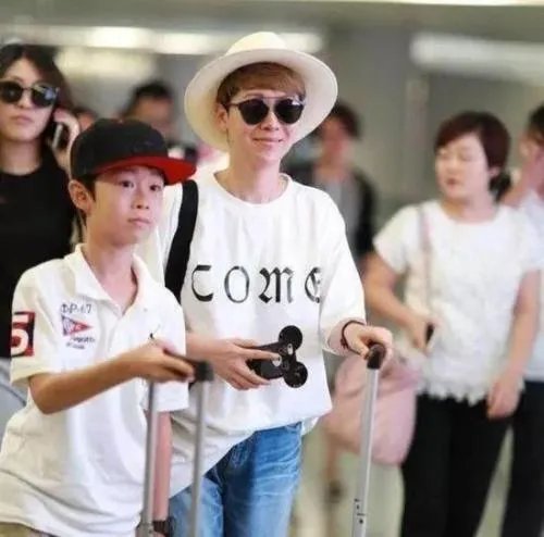 海清的丈夫是谁叫什么老公个人简历图片 海清老公和儿子资料照片