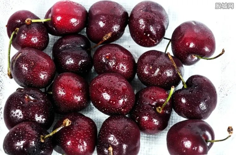 车厘子免费礼盒藏猫腻 4斤车厘子被礼盒占了7两