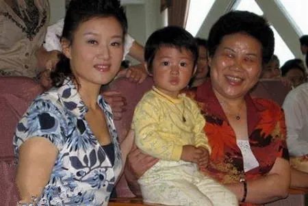 宋祖英离婚是真的吗 小编为你揭开宋祖英的身世