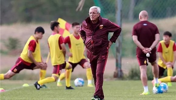 怎么看国足世预赛12强赛取得这样的战绩?如何评价整个系列赛?