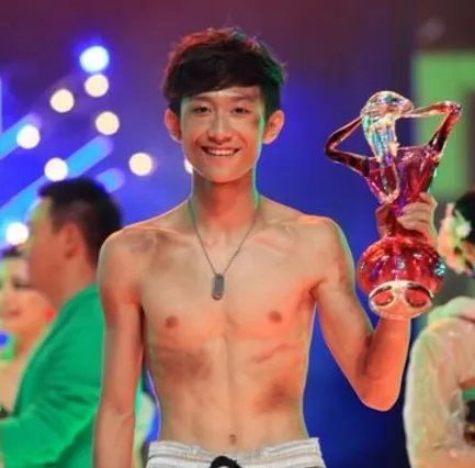 2011舞林大会张一山夺冠 张一山成最年轻舞王