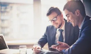 易燃易爆场所不能穿什么衣服 在易燃易爆场所不能穿什么