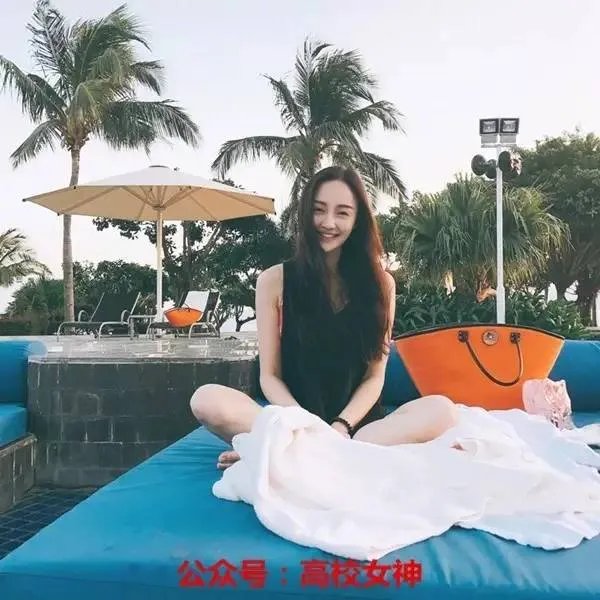 美女学霸刺伤男友 十大逆天美女学霸排行榜