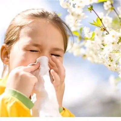 打喷嚏是什么原因