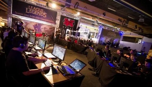 《lol》s赛2023年开始时间