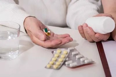 吃什么药可以治疗脑萎缩病