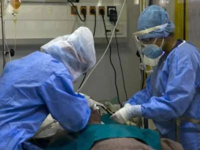 台湾发生新冠肺炎群聚感染，感染新冠病毒时我们该如何处理？