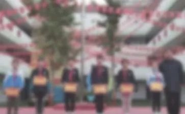 七一表彰大会发言稿