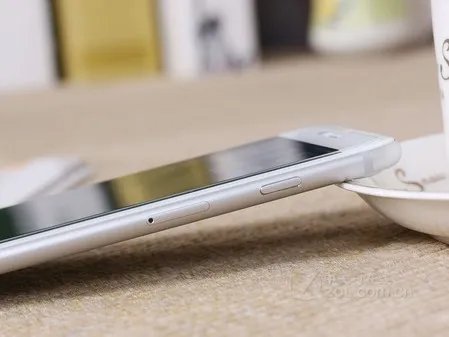 易购数码1店苹果7 0首付0利息售价4199