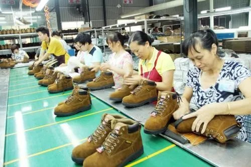 越南鞋厂百人中毒，鞋厂里面哪些环节可能引起中毒？