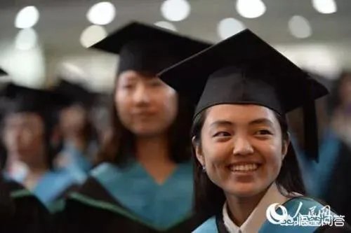 博士学历怕吓着男方,家长只敢说是硕士,这背后的原因是什么?