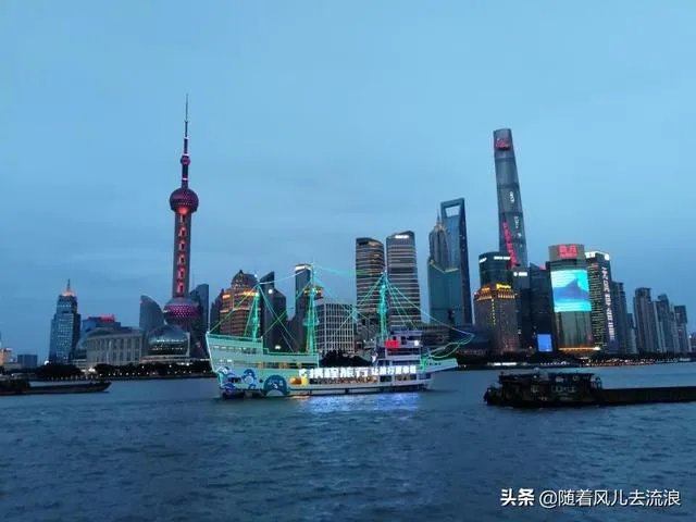 上海旅游住哪里比较方便？