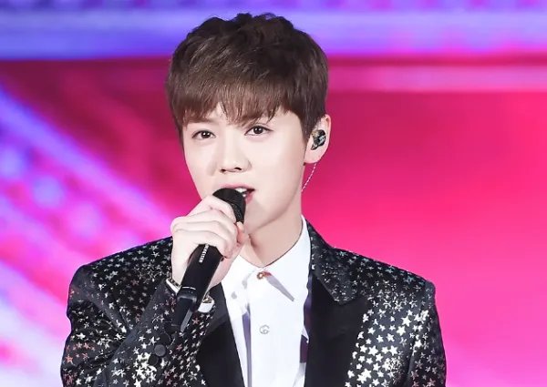 exo鹿晗为什么解约？