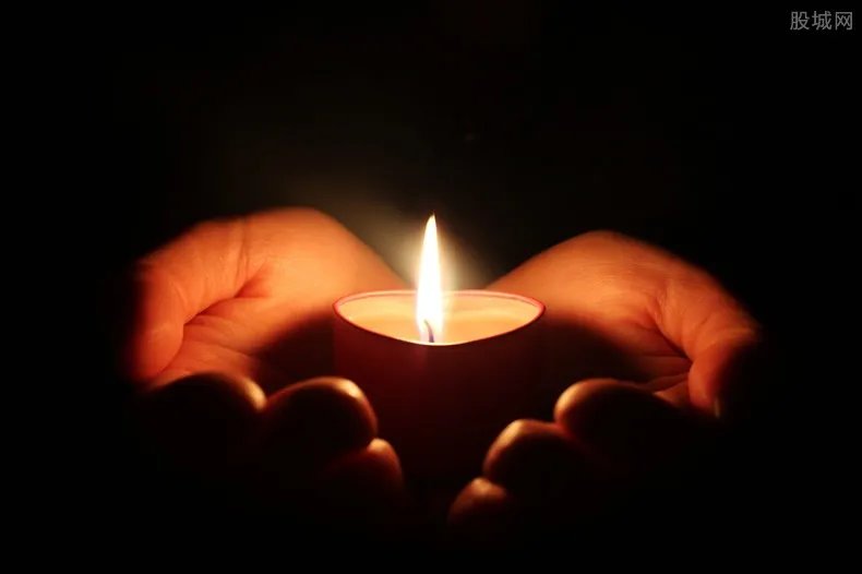 陈乔恩连续6年悼念乔任梁 他的死因是什么？