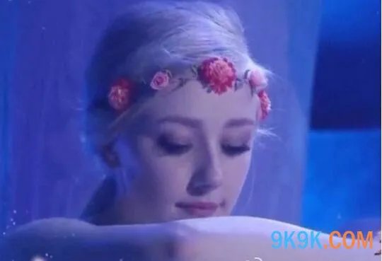 丹麦女神玛蒂娜或代言页游《神女天下》