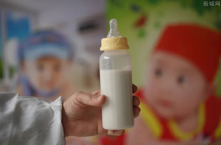 日本召回问题奶粉 近6万袋问题奶粉是什么品牌