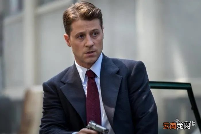 戈登、芭芭拉对峙街头 芭芭拉第五季