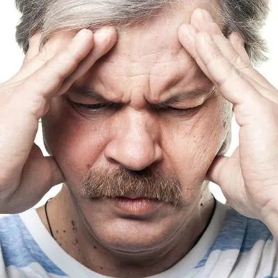 男性尿道刺痛什么原因