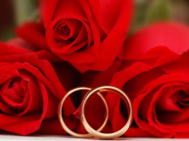 25周年结婚是什么婚 结婚25年送老公的礼物