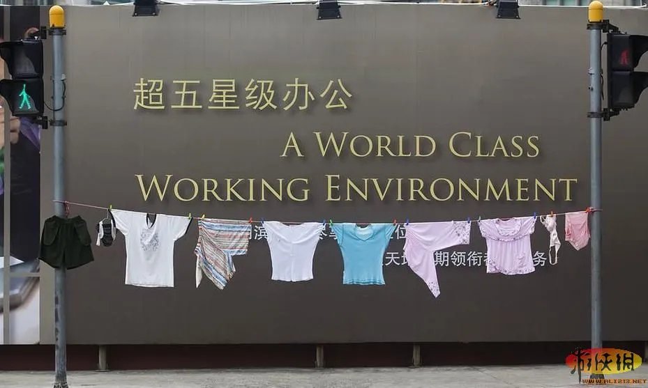 晒没?盘点“中国式晾晒”比“过马路”更壮观