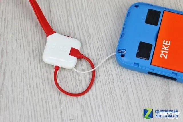 21克手机值不值得入手（21克F1老人手机评测）