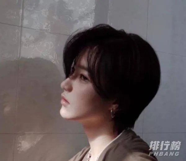 2020女生日系短发_女生日系少年感短发