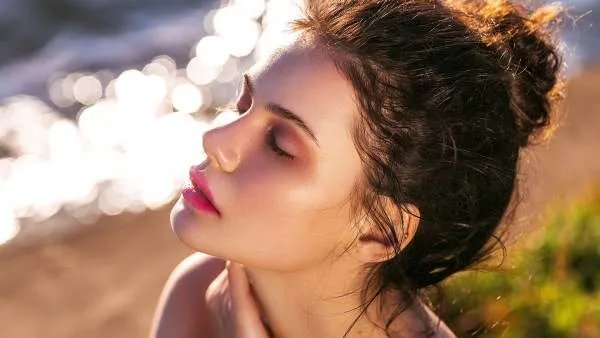 你认为男女之间暧昧与友谊的界限是什么？