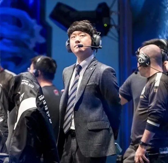 《英雄联盟》s赛历届冠军教练一览