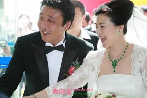 王楠老公郭斌简历：王楠老公是是谁干啥的个人资料