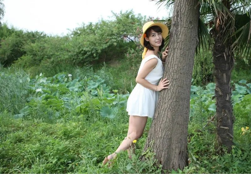 51游戏社区美女主播：她是豆子 霸气侧漏