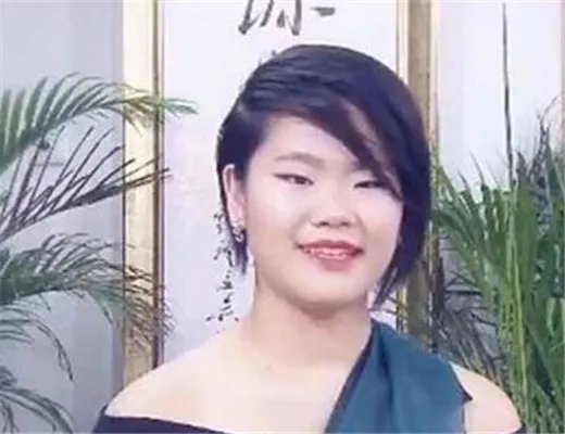 毕福剑女儿娇娇照片集锦 上星光大道明星范十足