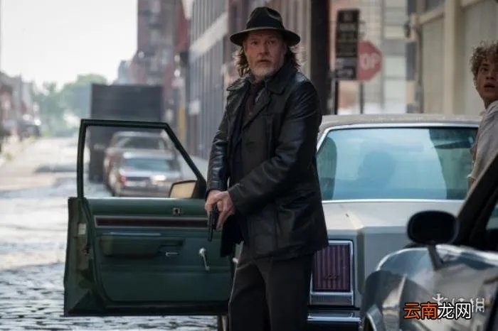 戈登、芭芭拉对峙街头 芭芭拉第五季